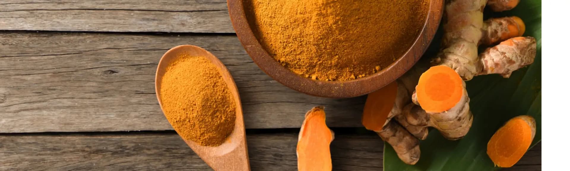 Dlaczego warto stosować kurkumę? Właściwości, zastosowanie i suplementy