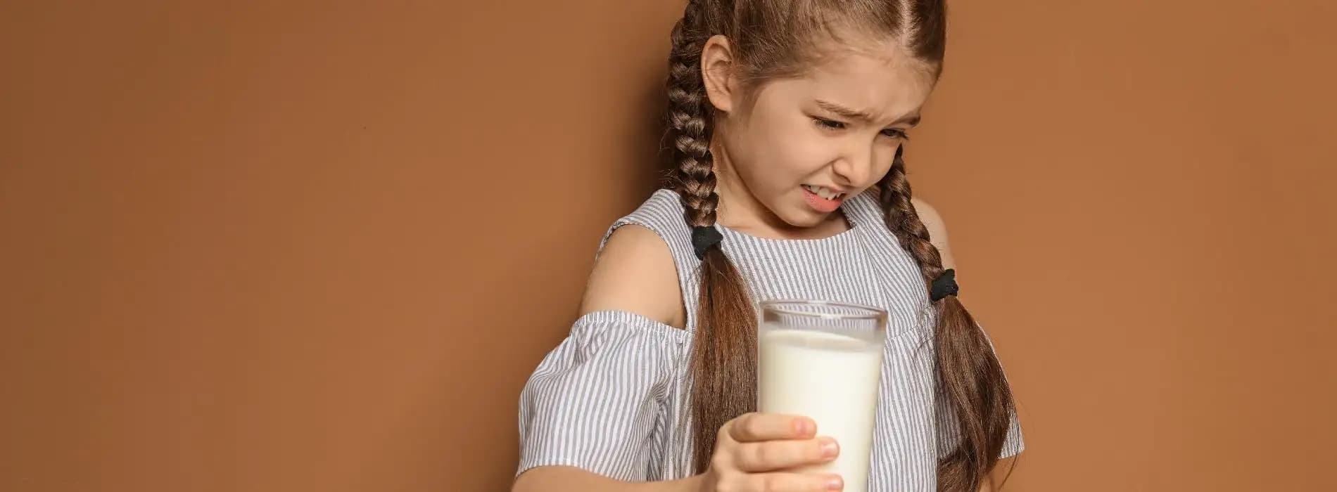 Jakie są przyczyny i objawy alergii pokarmowej? Na czym polega leczenie?