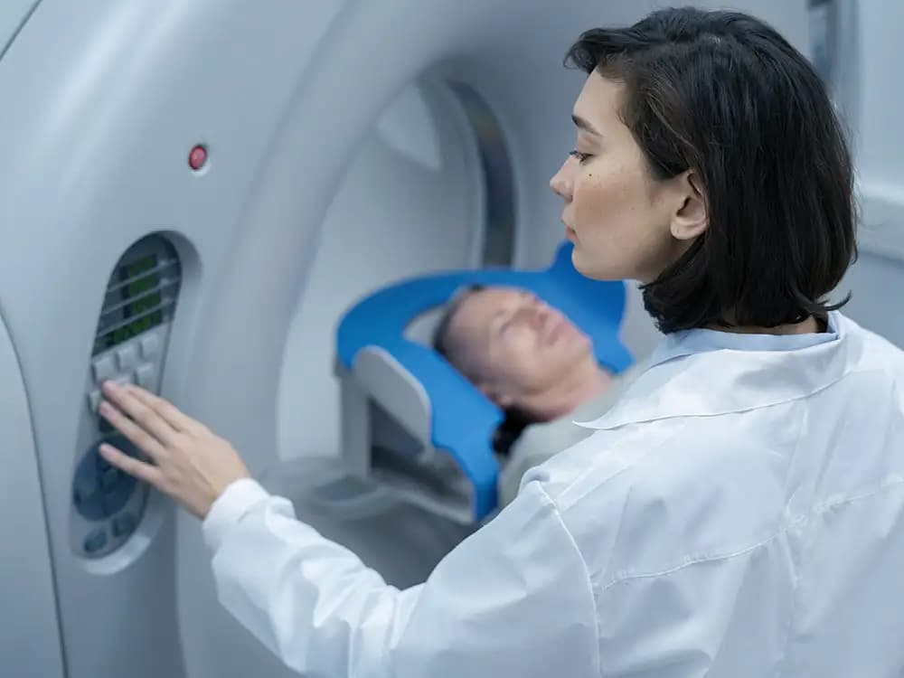 Rezonans magnetyczny zatok (z możliwością kontrastu)