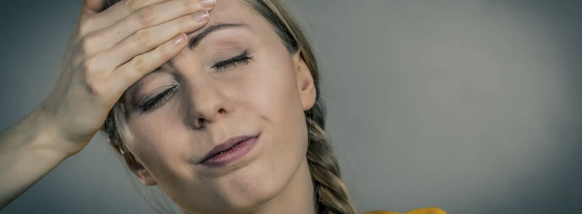 Migrena - objawy, przyczyny i rola diety